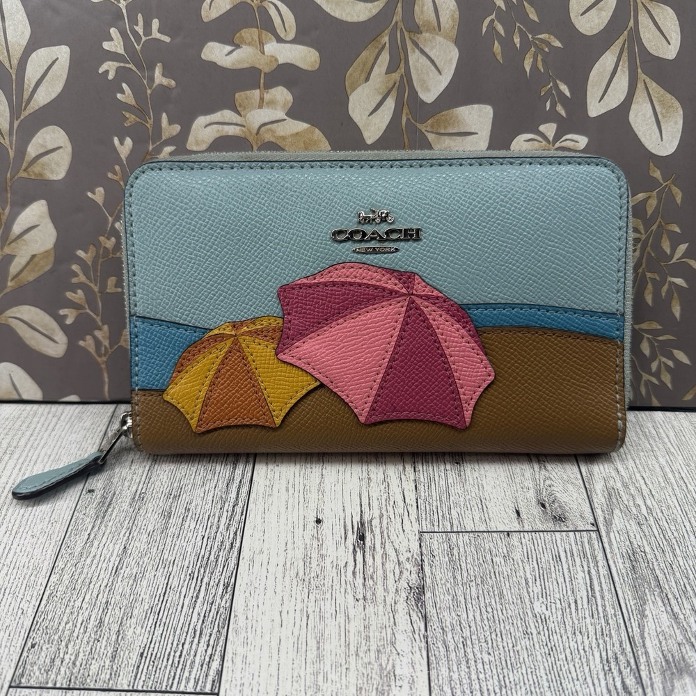 Coach Medium ID Zip Wallet Umbrella Beach Motif Postcard Aqua Blue Multi Leather